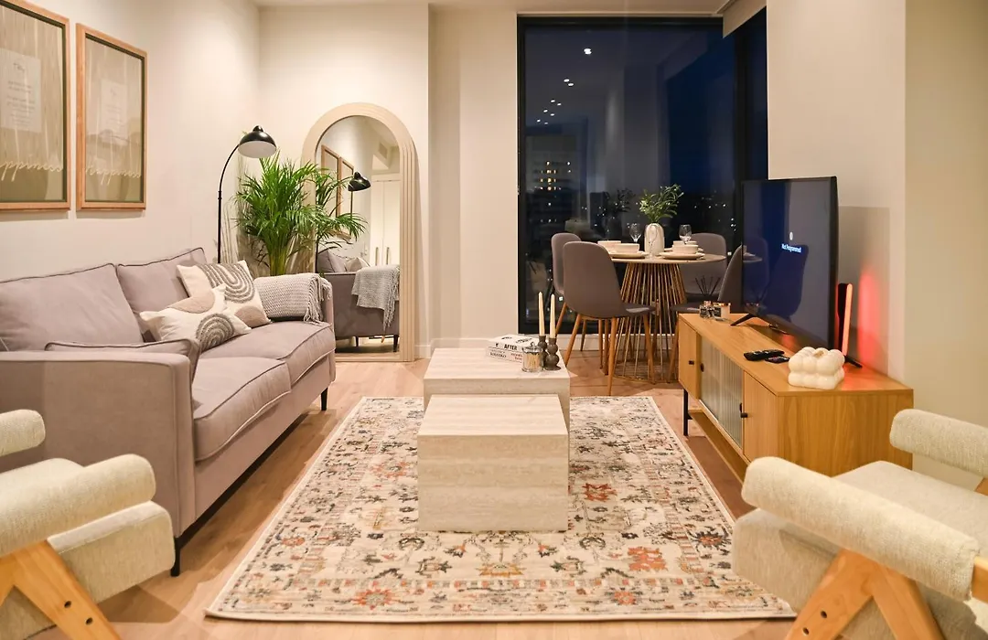 Modern Apartment In Central Manchester-1